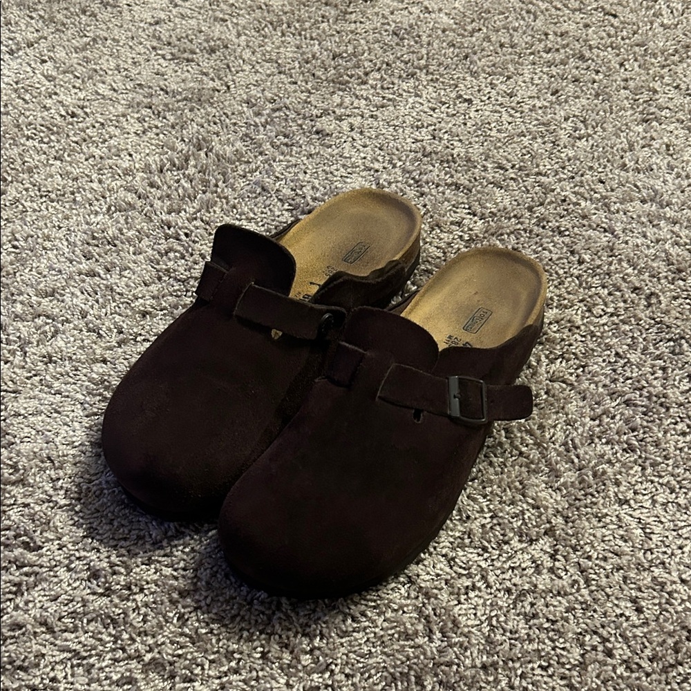Birkenstock 285 Dark Brown Suede Boston Soft Footbed
